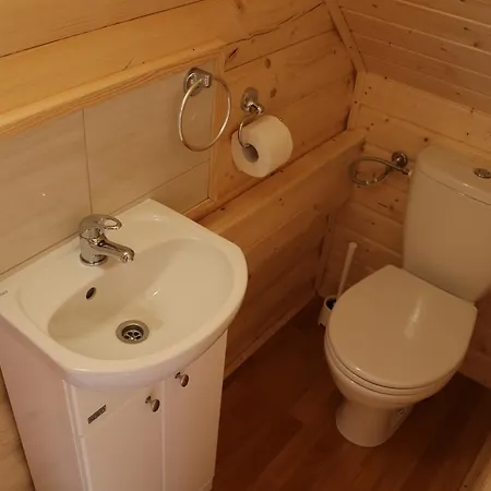 Domek Z Bala Pod Zaglami Pobierowo Exterior photo